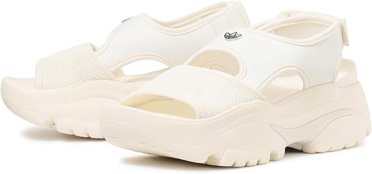 [アディダス] オズガイア サンダル W [W OZGAIA SANDAL] オフホワイト/オフホワイト/コアブラック JI28