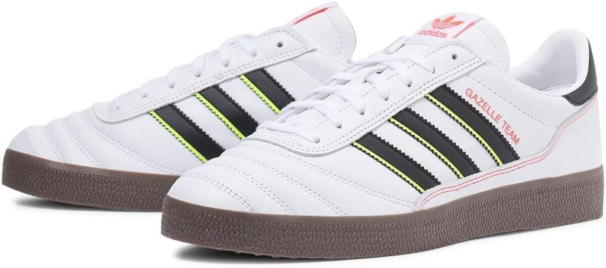 [アディダス] ガゼル チーム [GAZELLE TEAM] フットウェアホワイト/コアブラック/ガム JQ3676 