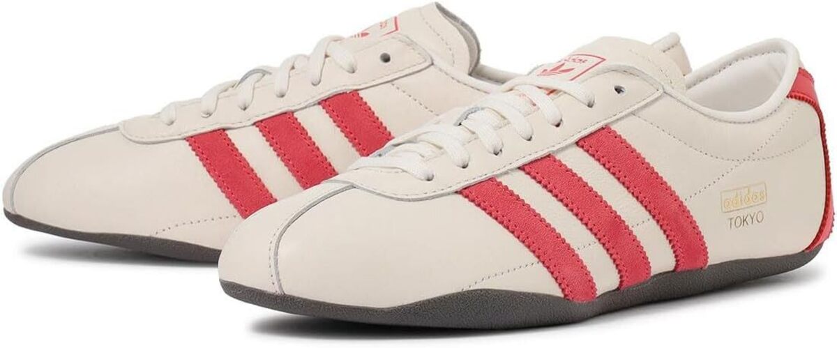 [アディダス] トーキョー W [TOKYO W] クラウドホワイト/レッド/ゴールド JR2080 