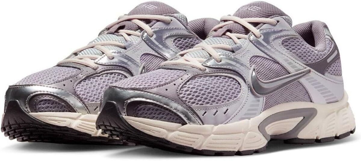 [ナイキ] V5 ランナー [V5 RNR] セメントグレー/グレーフォグ/ライトオーレウッド HJ5228-003