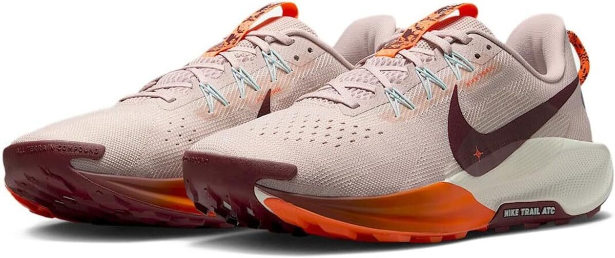 [ナイキ] ペガサス トレイル 5 [Pegasus Trail 5] シルトレッド/ハイパークリムゾン/セイル/ダークチームレ