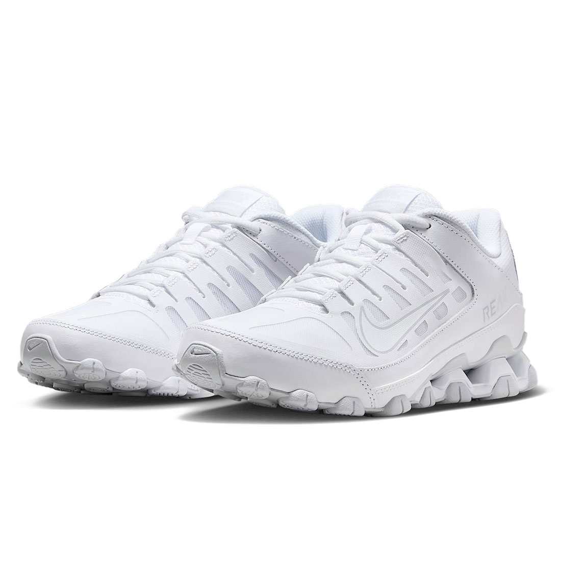 [ナイキ] リアックス 8 TR [W REAX 8 TR] ホワイト/ピュアプラチナム/ホワイト IO2400-102