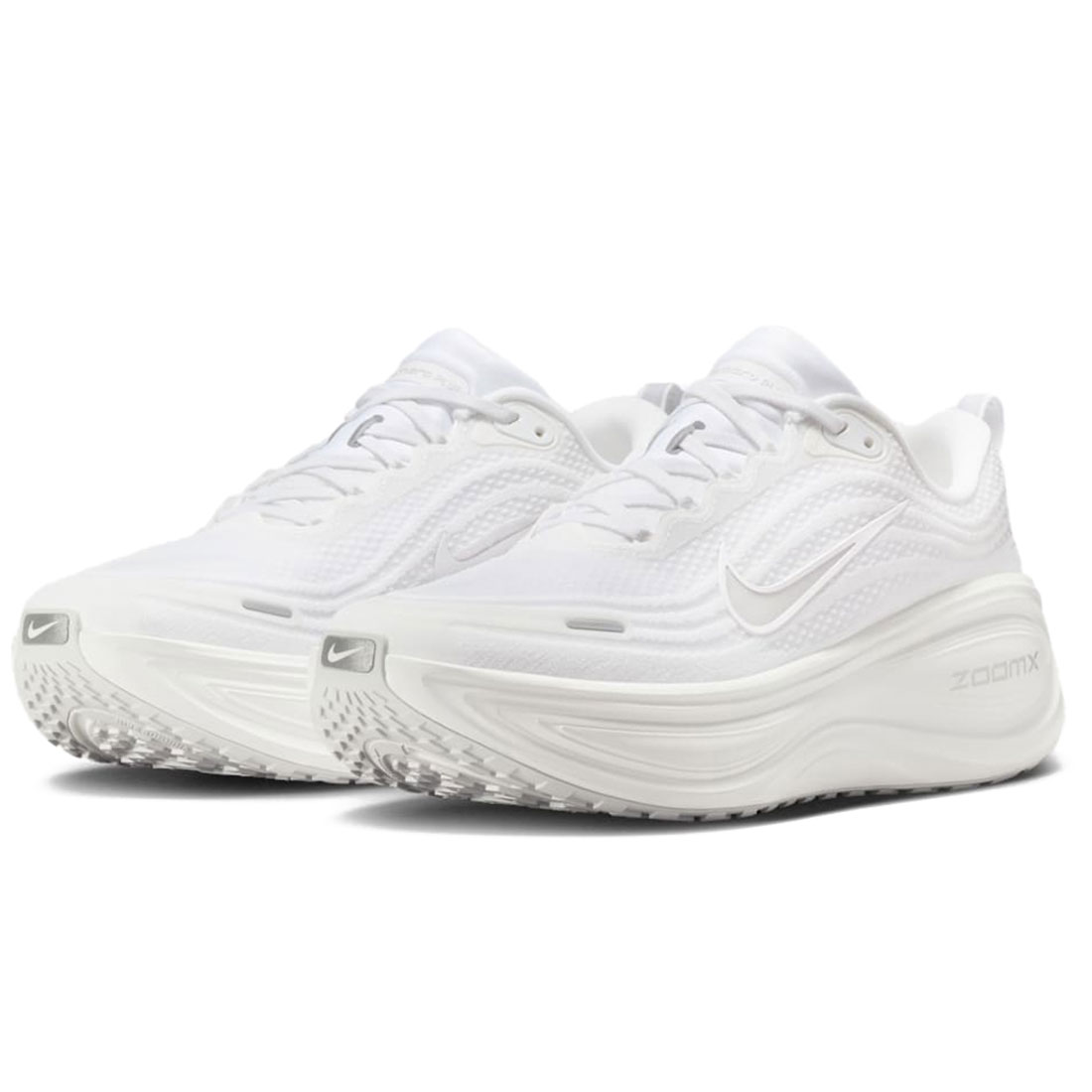 [ナイキ] ボメロ プラス [Vomero Plus] ホワイト/フォトンダスト/メタリックシルバー/サミットホワイト HV81