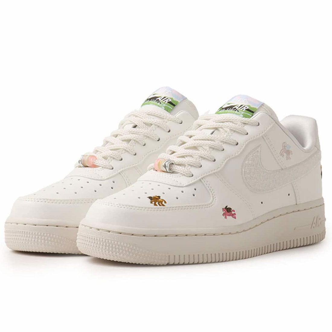 [ナイキ] エア フォース 1 '07 [W AIR FORCE 1 '07] セイル/ファントム/チームクリムゾン IQ114