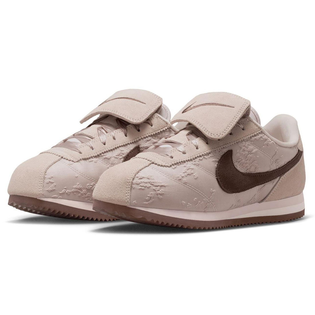 [ナイキ] コルテッツ TXT [W Cortez TXT] シルトレッド/ファントム/ライトチョコレート IQ3624-667