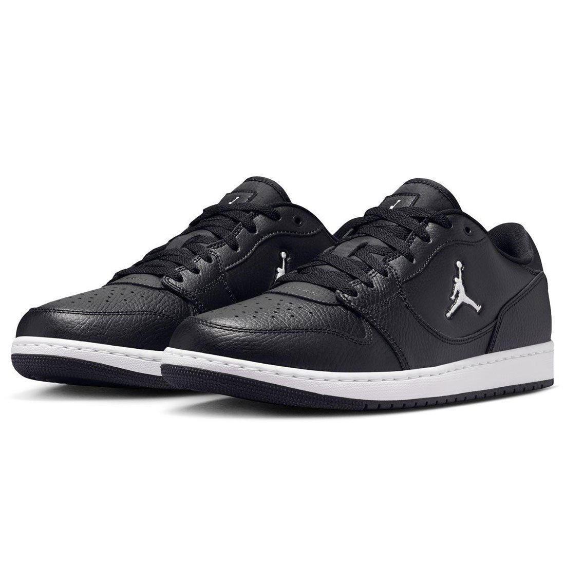[ナイキ] ジョーダン コート コネクト ロー [JORDAN COURT CONNECT LOW] ブラック/ホワイト IQ5